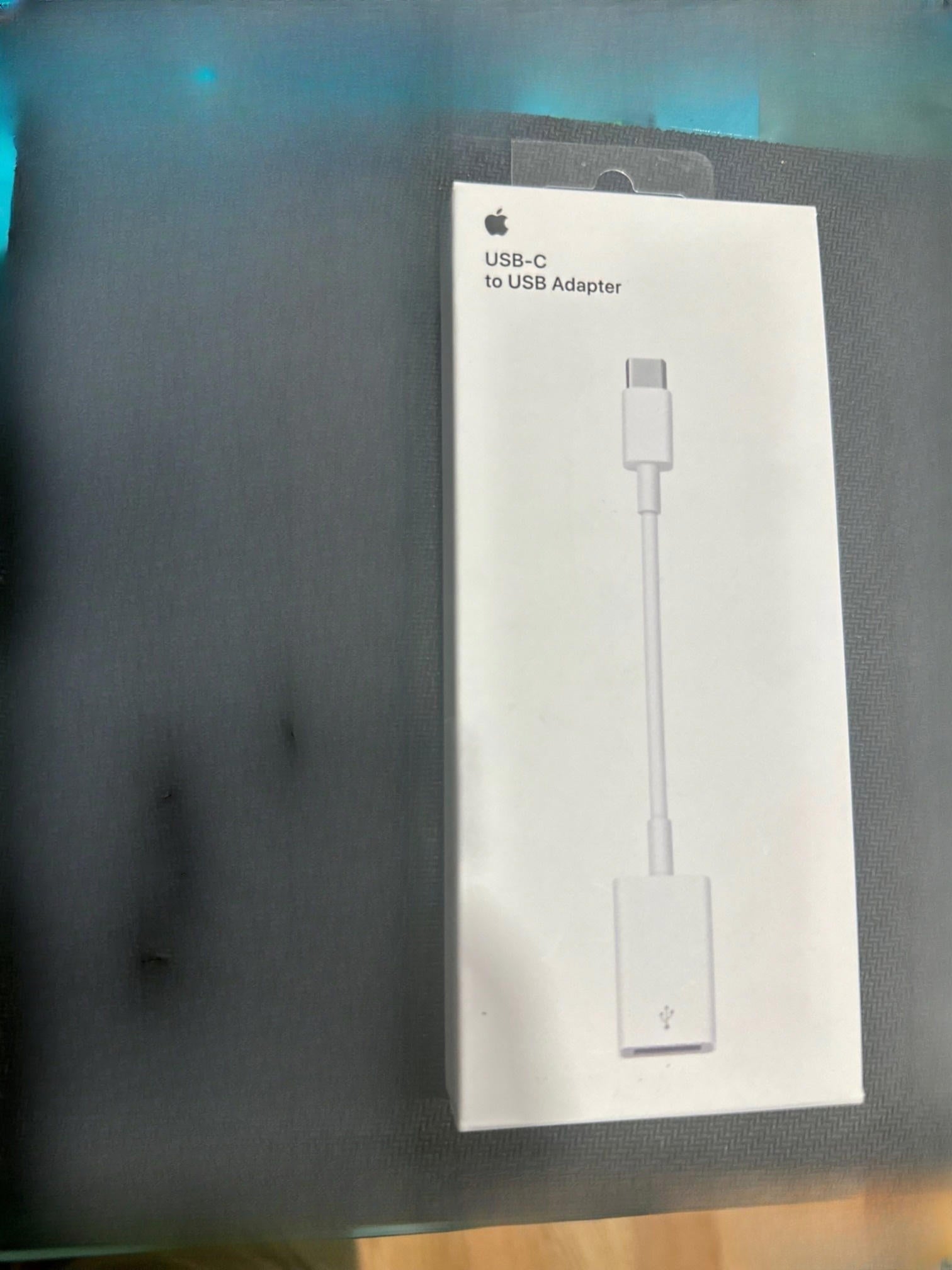 Genuine Apple MJ1M2AM/A USB-C to USB Adapter