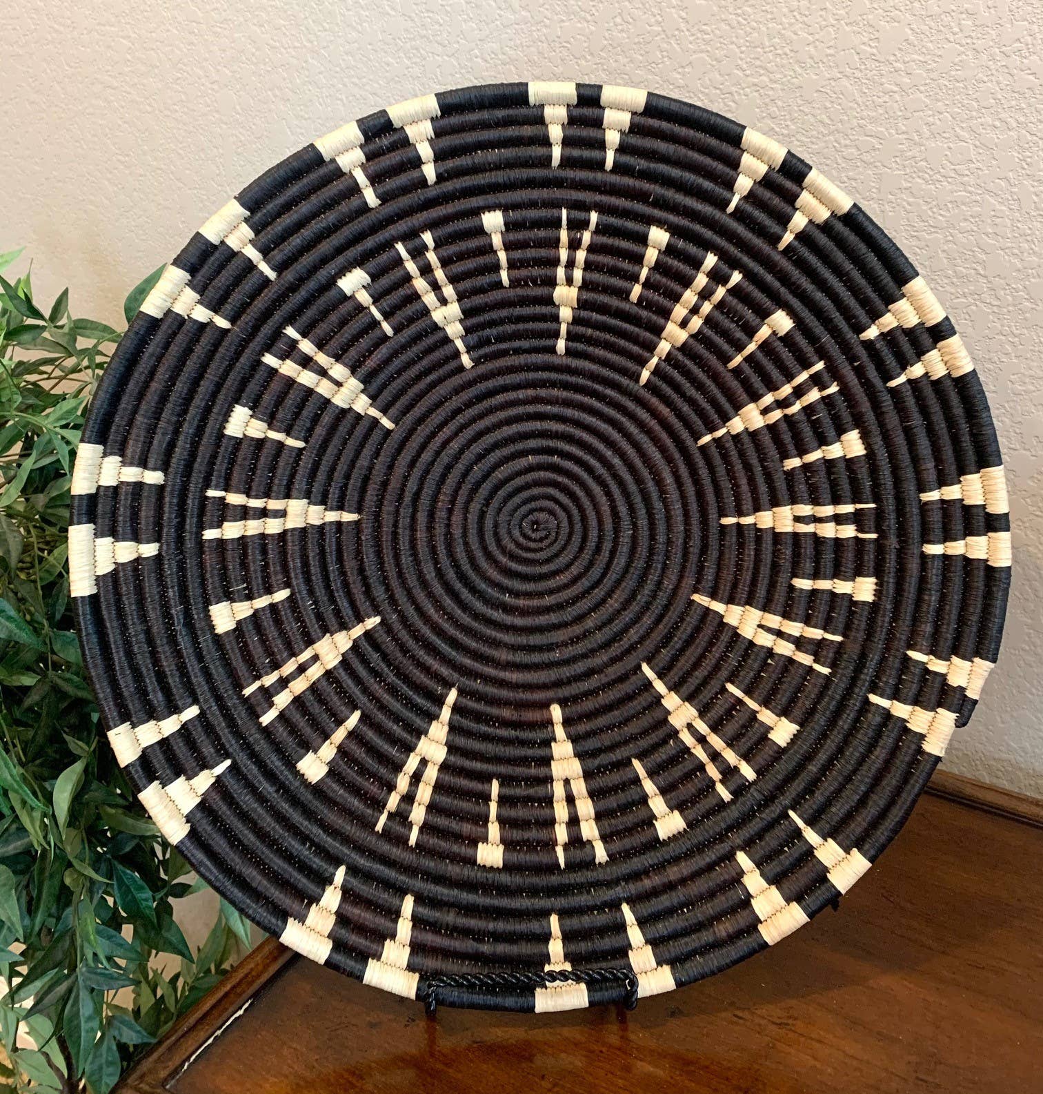 Raffia Basket-Black/Cream Starburst: 3 sizes